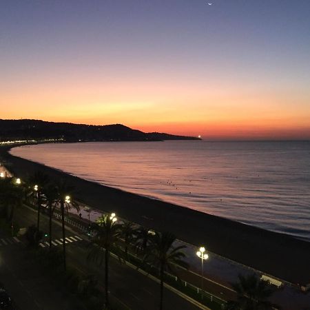 Appartement Front De Mer - Promenade Des Anglais Nice Buitenkant foto
