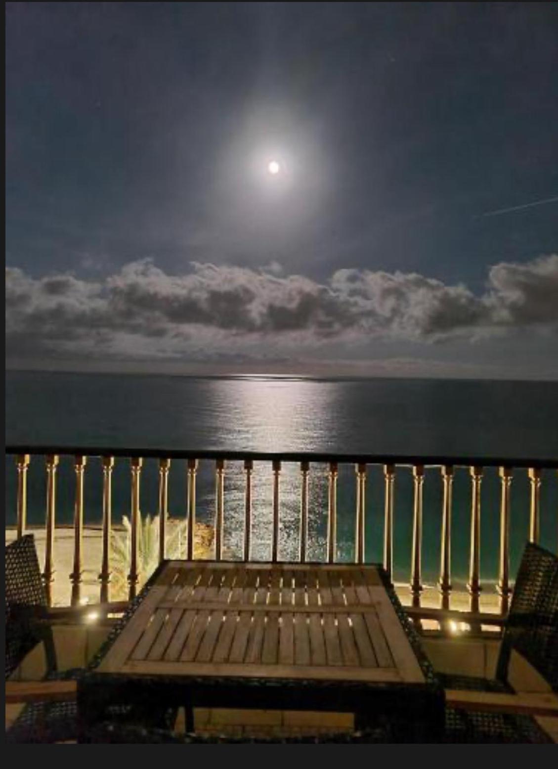 Appartement Front De Mer - Promenade Des Anglais Nice Buitenkant foto